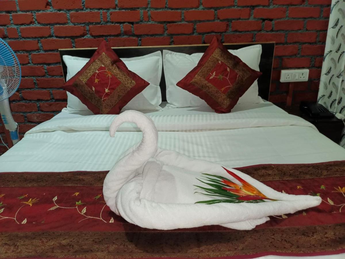 Tamboo Resort Vajreshwari Thane Εξωτερικό φωτογραφία